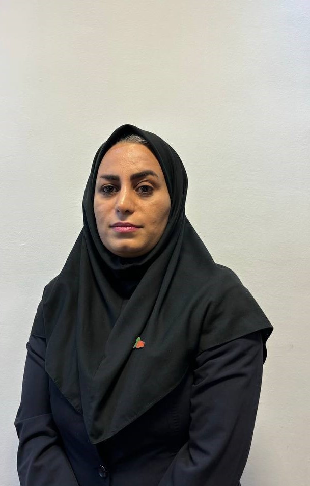سرکار خانم لیلا حسنی